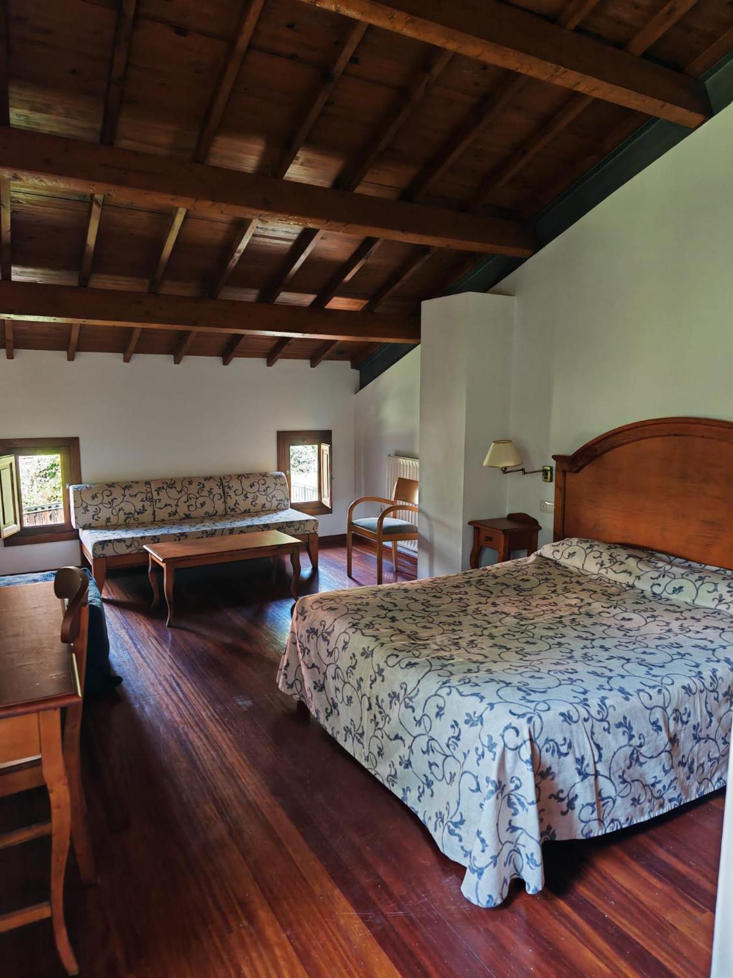 Acea Do Bubal Guest House Os Peares Luaran gambar