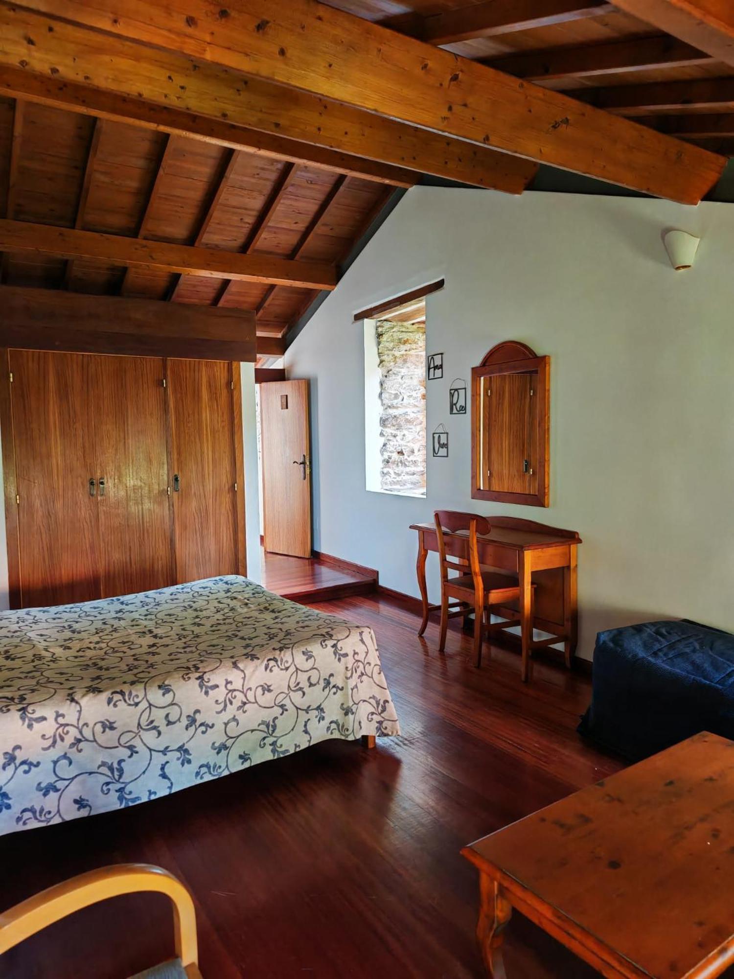 Acea Do Bubal Guest House Os Peares Luaran gambar